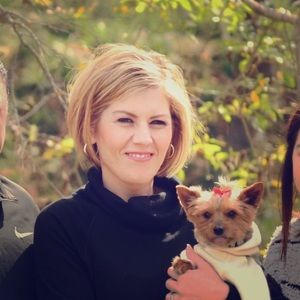 Meet your Posher, Angela